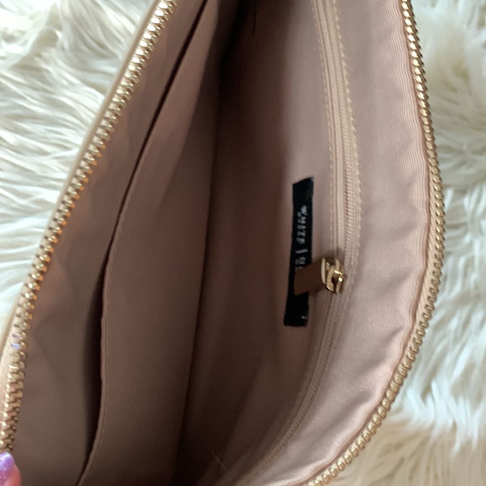 NWT WHBM Animal Print Oversized Clutch - Picture 4 of 10